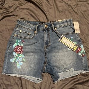 brand new w/tags polo shorts woman’s size 6